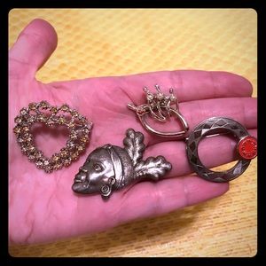 Vintage brooch lot 7 Pieces